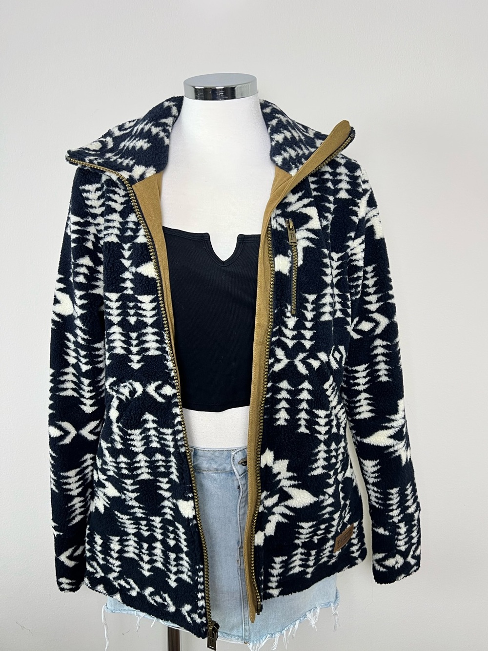 Pendleton Alder Berber Fleece Jacket Womens S Juniper Mesa Navy/Black Geometric - Picture 7 of 10
